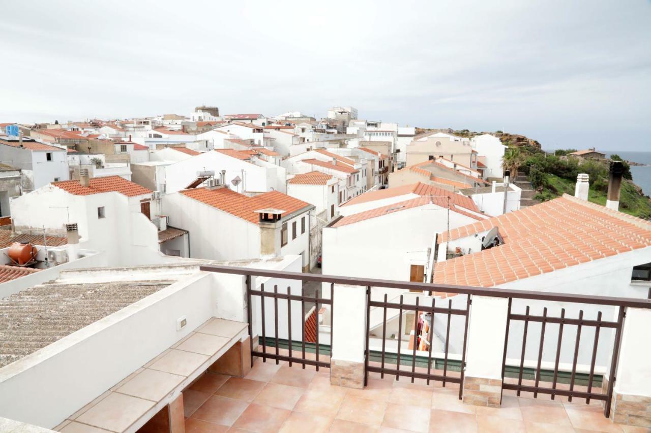 Luxury Apt Apartment Calasetta Exterior photo